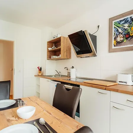 Bodeapartment 11 *
